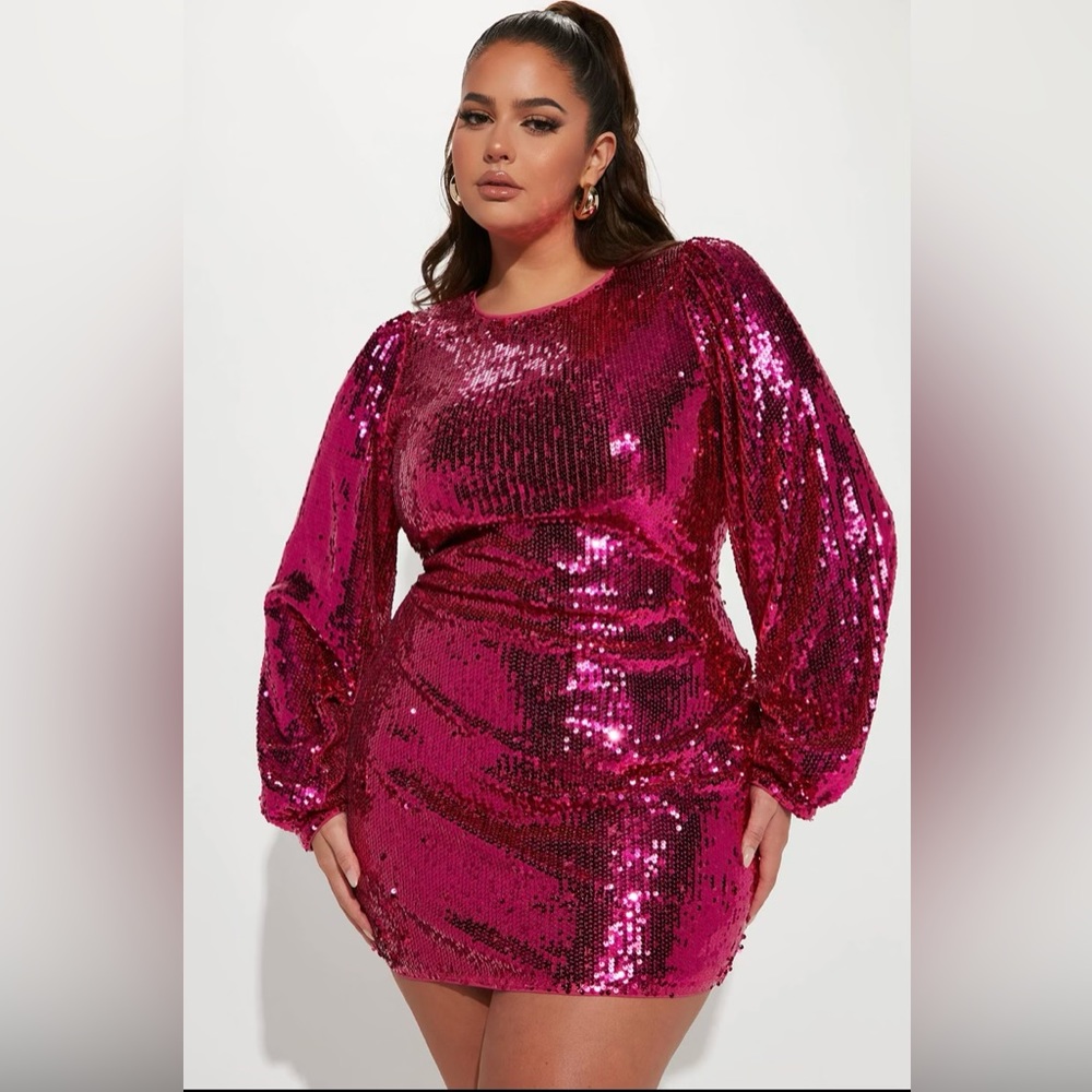 Valentina Sequin dress, fashion nova, worn once for a couple of hours, size 3X